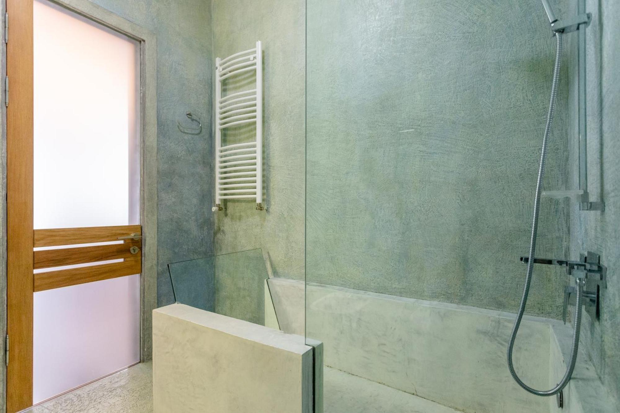 Serviced Apartment On Rustaveli Avenue 9 Tbilisi Bagian luar foto