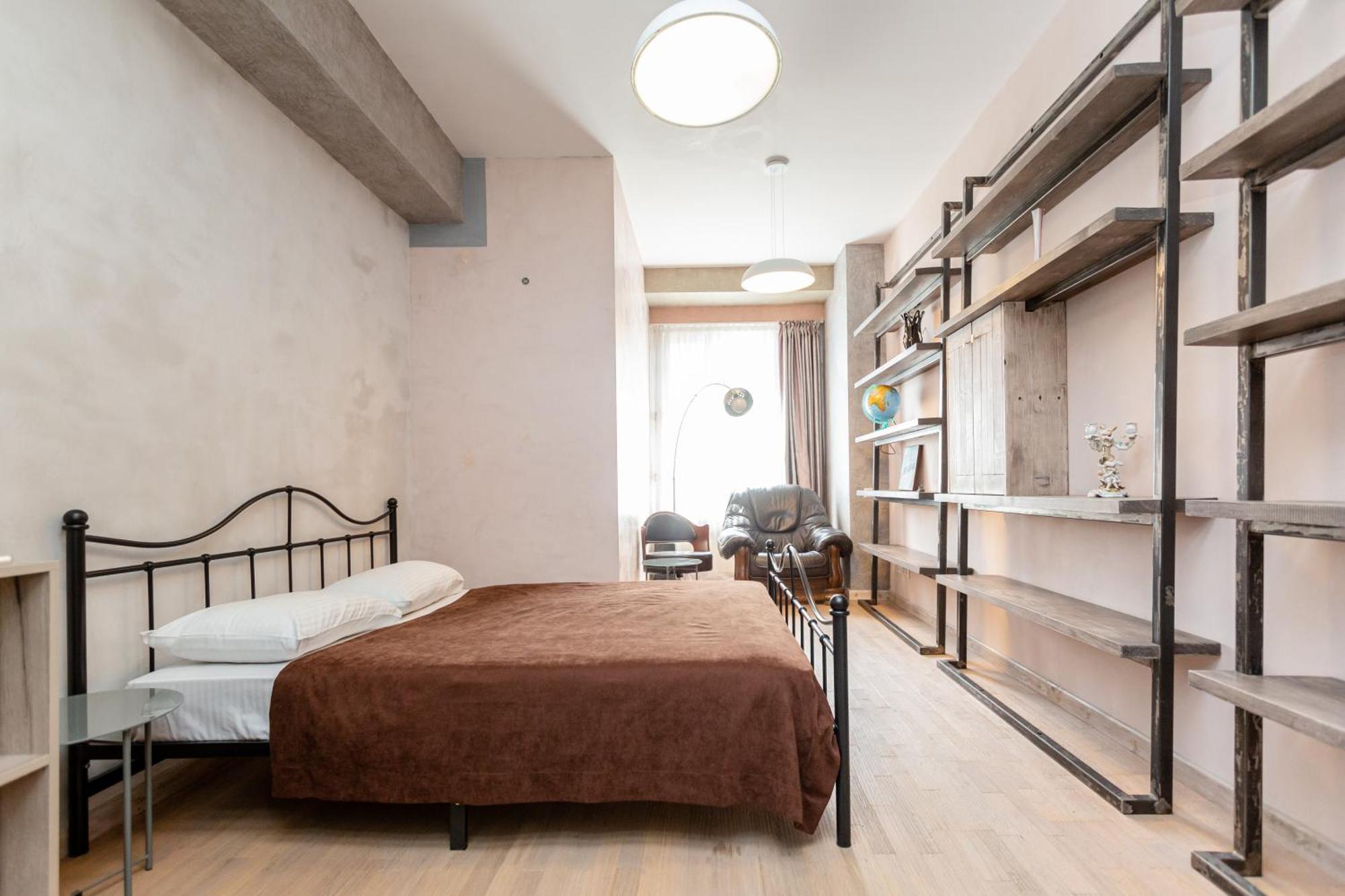 Serviced Apartment On Rustaveli Avenue 9 Tbilisi Bagian luar foto