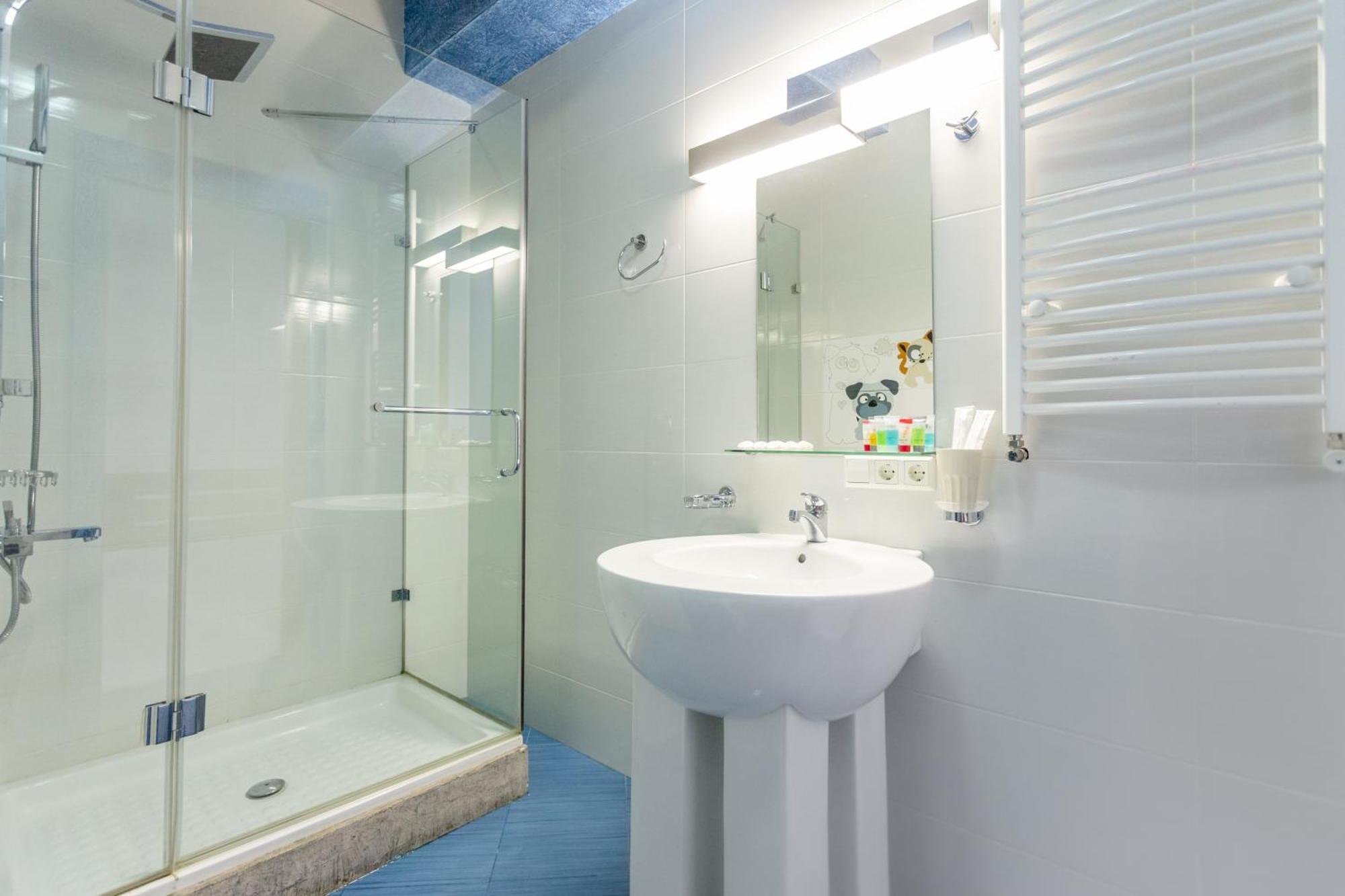 Serviced Apartment On Rustaveli Avenue 9 Tbilisi Bagian luar foto